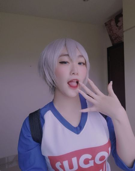 图书馆女友樱花动漫