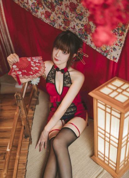小姨母在线