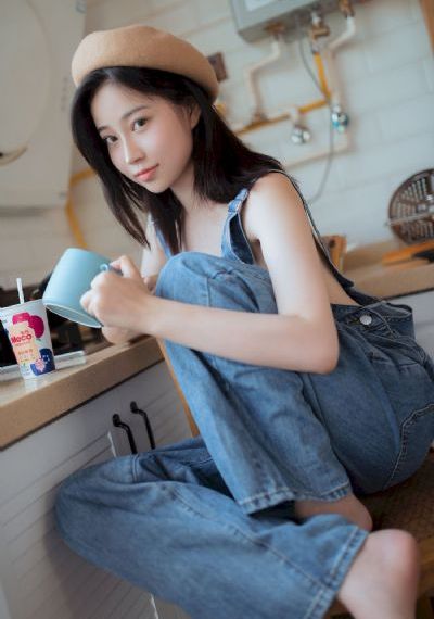 人妖干美女