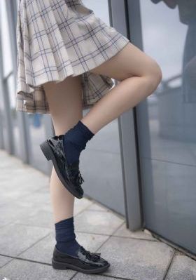 令人心动的小小的房东小姐
