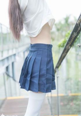 老汉老妇野战树林大片