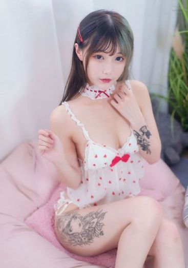 年轻的新妈妈