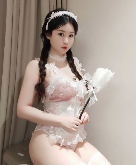 催眠调教我的专属麻麻
