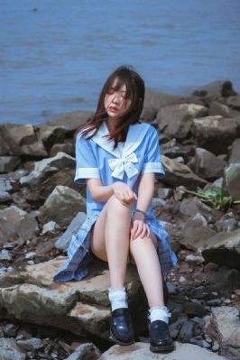 青青河边草免费观看