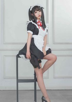 我在你床下