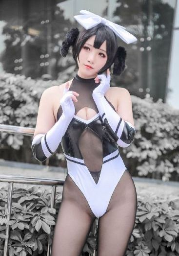 丰满的闺蜜3